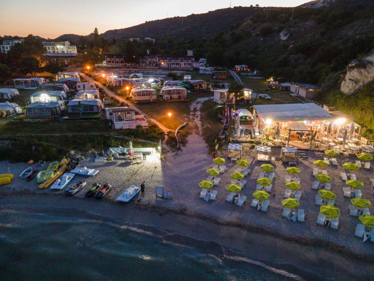 Camping Saint George Topola Zewnętrze zdjęcie