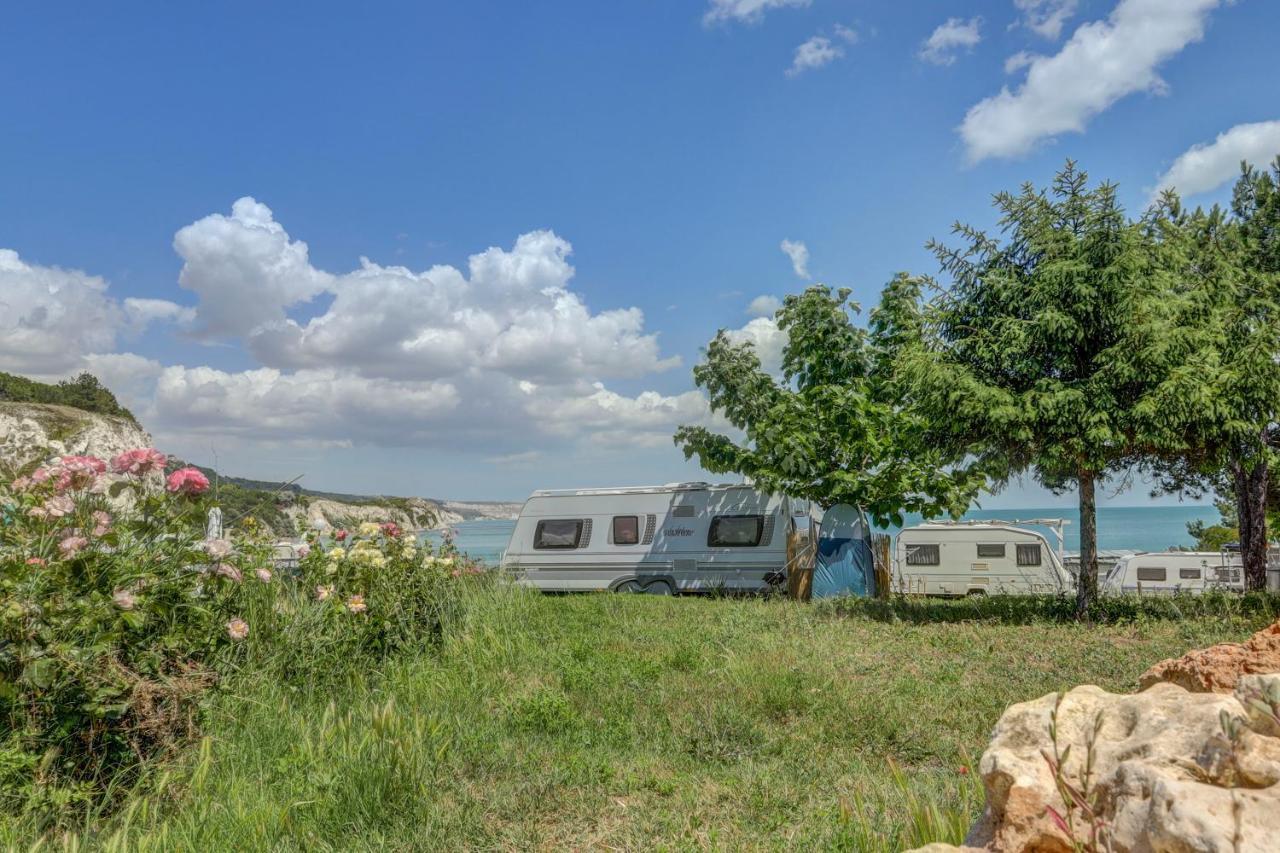 Camping Saint George Topola Zewnętrze zdjęcie