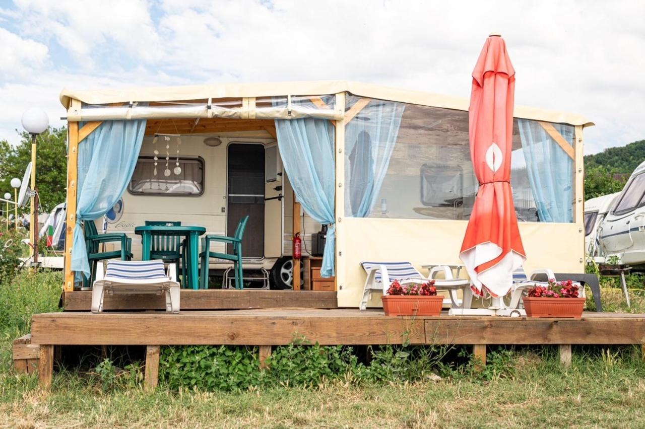 Camping Saint George Topola Zewnętrze zdjęcie